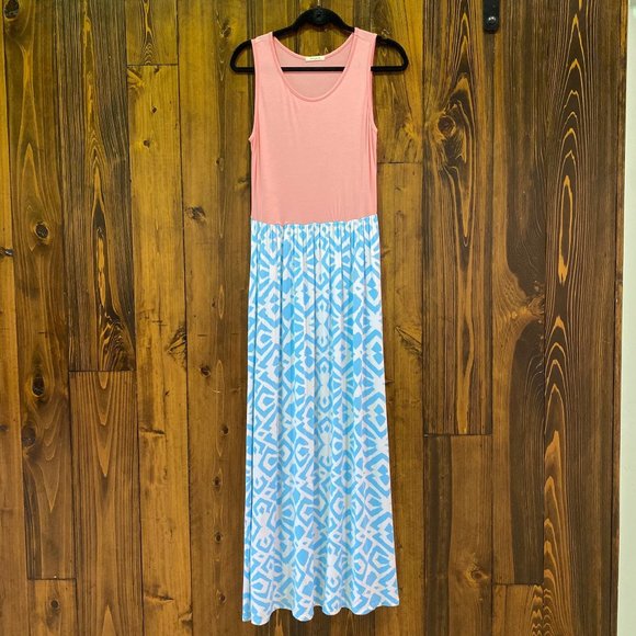 Comfy Sleeveless Maxi Dress Size Small - Picture 3 of 5